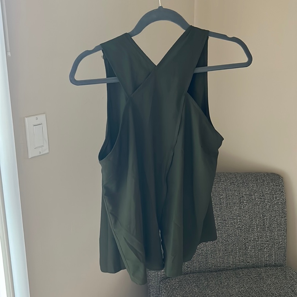 Open back cross front green tank